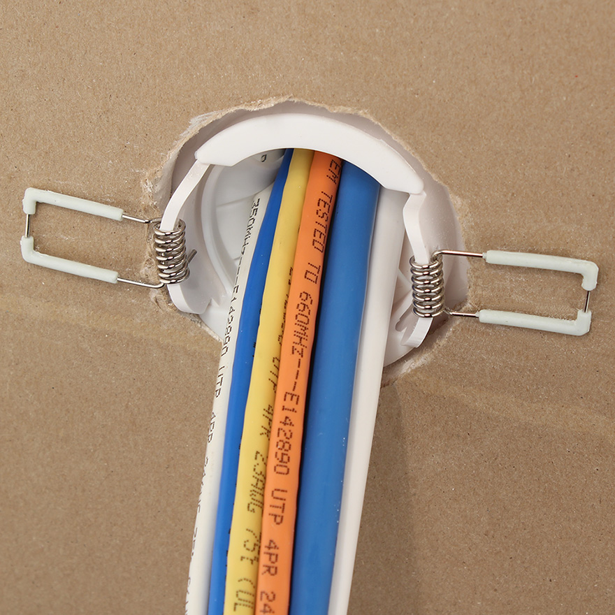 4 Pack Speedport Spring Lock 2” Cable Wire Pass Thru Wall Port White CON6060SPZ